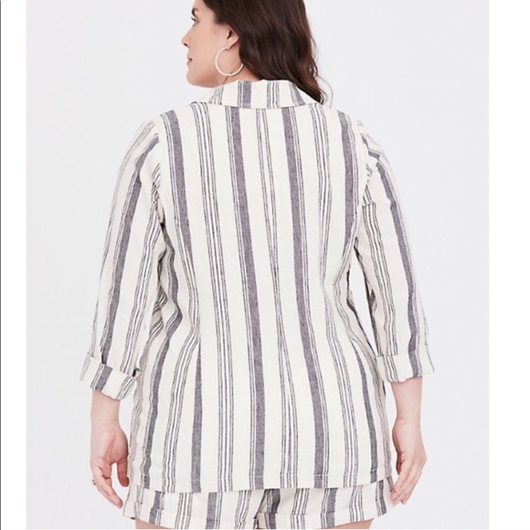 🆕 NWT Torrid Linen Blend Striped Blazer - Picture 5 of 7